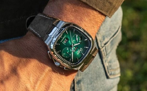 格拉蘇蒂手表售后維修點(格拉蘇蒂手表表殼損壞后的解決辦法)